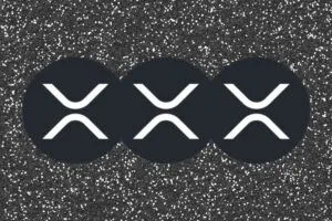 تحلیل قیمت XRP: چارتیست سطوح کلیدی حمایت SMA را برجسته می‌کند